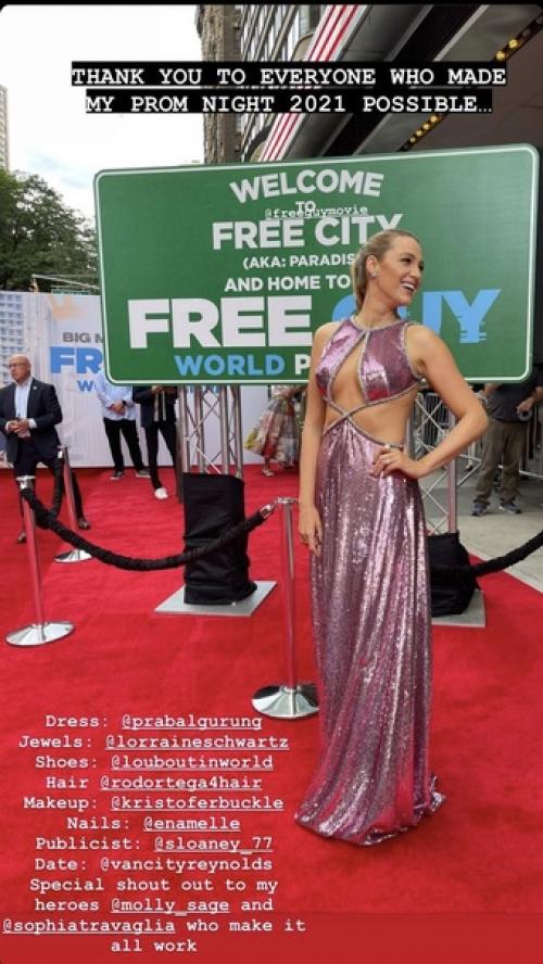 Кажется, Блейк сама была безумно рада первому выходу в свет спустя долгое время. 01 Кажется, Блейк сама была безумно рада первому выходу в свет спустя долгое время. 01