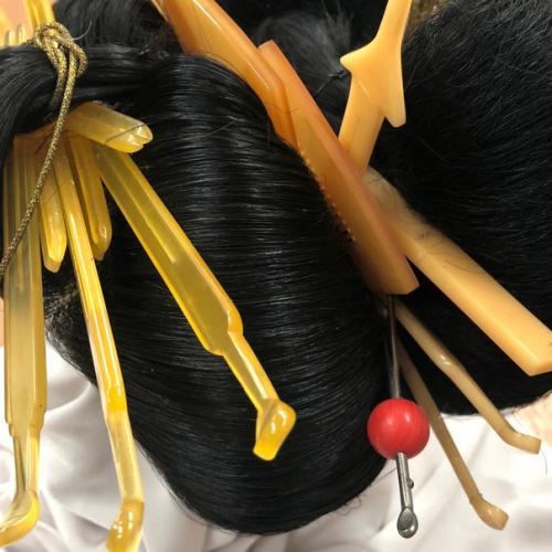 День причёсок в музее моды и косметики пола в Хаконе. 02