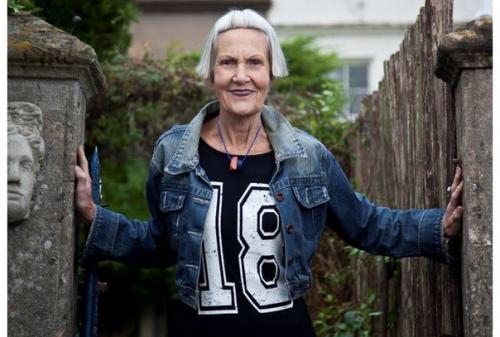 Джин Вудс. История джин Вудс (Jean Woods) - 77-летней модницы из британского города бат.