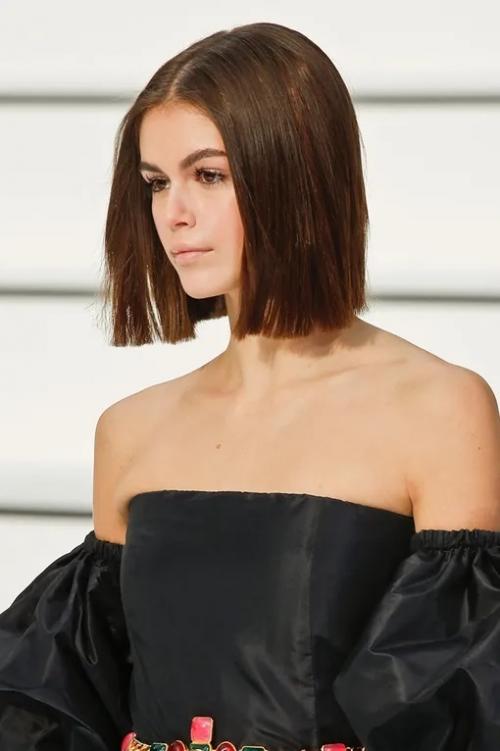 Итальянский боб в тренде: 9 способов носить самое модное каре года. 08