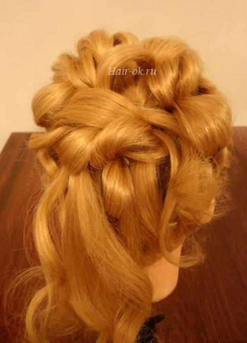 Вечерняя прическа с колоском и буклями. 07 Вечерняя прическа с колоском и буклями. 07