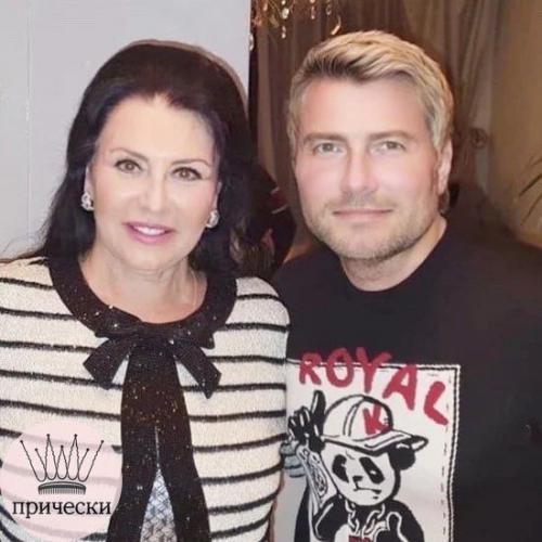 Фото российских звезд с мамами. 02