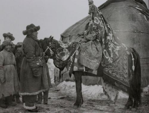 Детская национальная одежда. 01 Детская национальная одежда. 01