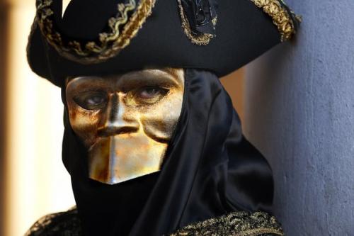 История и предназначение венецианских масок. 03