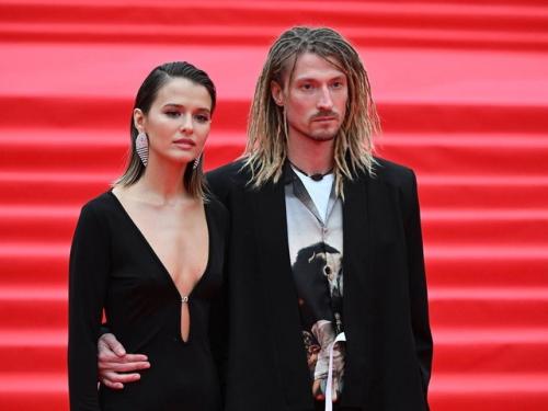 Любовь Аксёнова: два года вне социальных сетей из-за популярности. 01