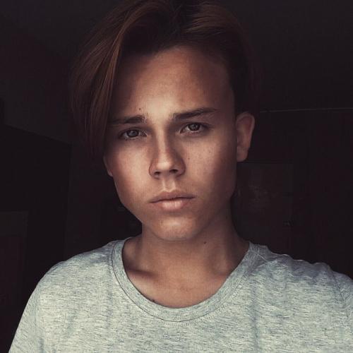 Поясните стеснительному другу за лицо я к бульмешка, давно хочет скинуть вам фото, но боится реакции. 01 Поясните стеснительному другу за лицо я к бульмешка, давно хочет скинуть вам фото, но боится реакции. 01