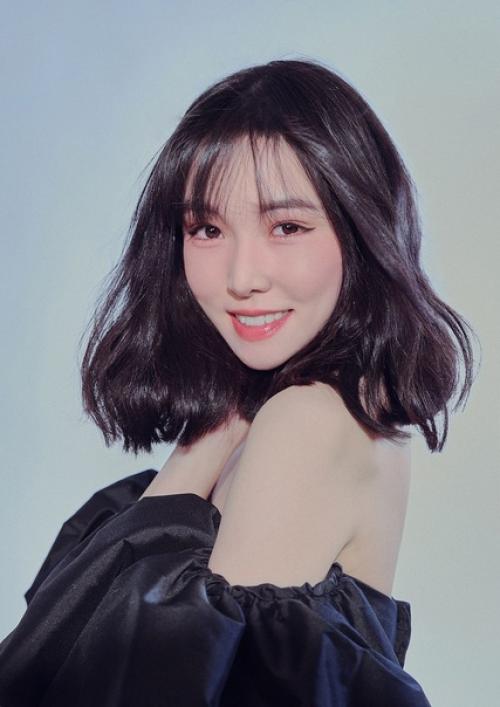 Theqoo фото профиля юджу из Gfriend от Konnect Entertainment. 01