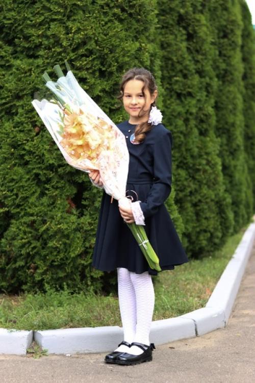 Поздравляю всех с днём знаний! 02