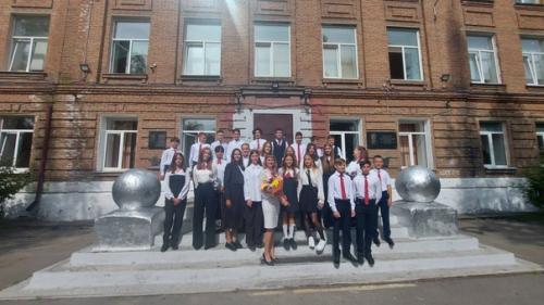 Мой 22 день знаний в школе (11 лет в роли ученика и 11 - учителя. 03