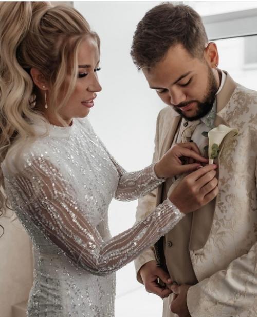Надежда Ермакова поделилась первыми фото с дня свадьбы: 07
