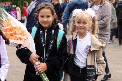 Поздравляю всех с днём знаний! 01