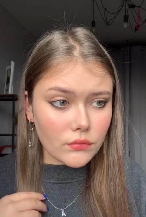 Тот случай, когда мельком увидела фото с причёской мечты и просто идёшь и делаешь это. 02