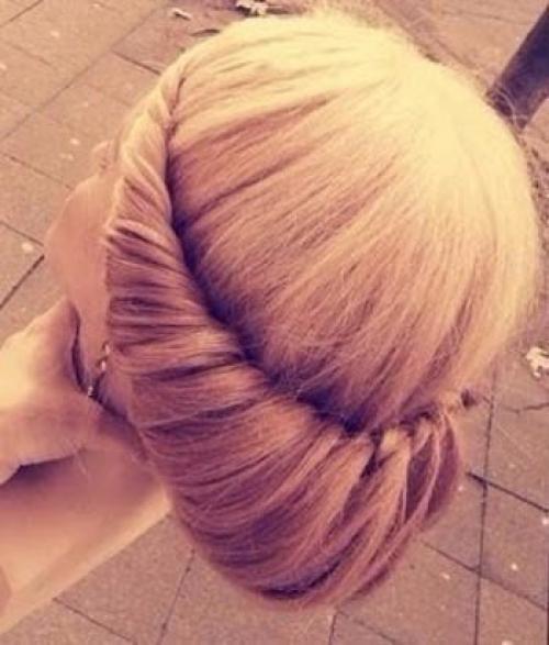 Красивая укладка на каждый день всего за 5 минут. 04