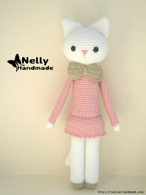 Кошка Балеринка уже приоделась и готова идти на прогулку! 05