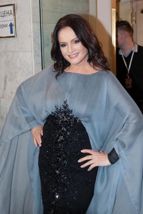 Привет, друг!  Меня зовут женя. 06