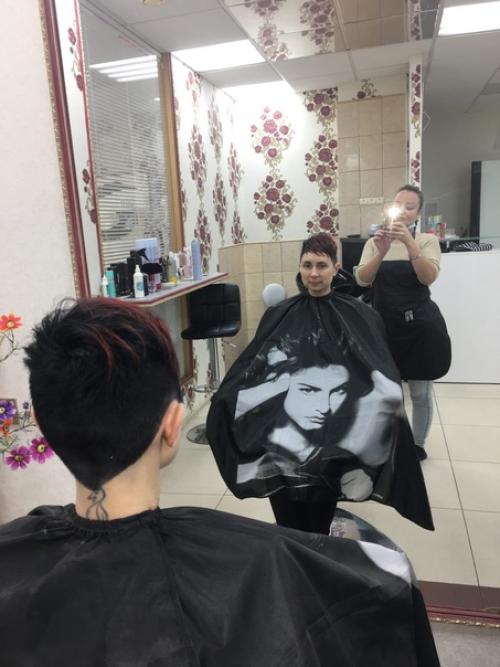 Тем, кто предпочитает необычные виды окрашивания, наверняка известна техника Balayage. 01