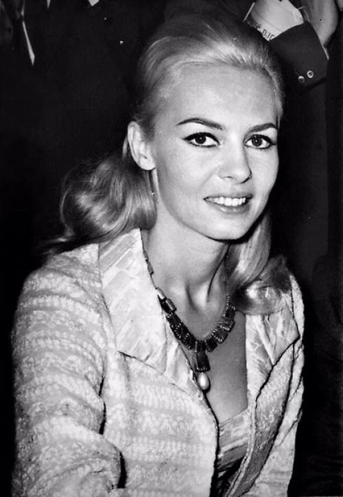 27 ноября 1967 года. 01 27 ноября 1967 года. 01
