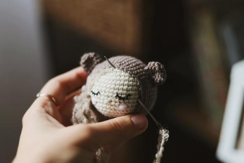 Описание Куколка в Костюме Мишки часть 3. 01