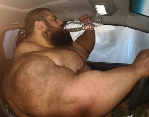 Да это же халк! 01