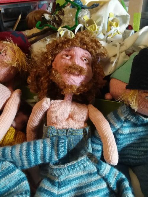 Тушки постепенно в торсы превращаются. 02