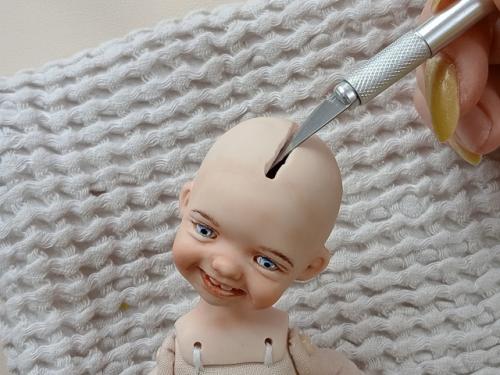 Для чего эта дырка в голове.

