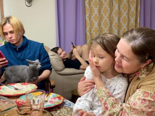 У бабушки - внучка, у лёвы - кошка, у лёни … плоскогубцы! 02 У бабушки - внучка, у лёвы - кошка, у лёни … плоскогубцы! 02