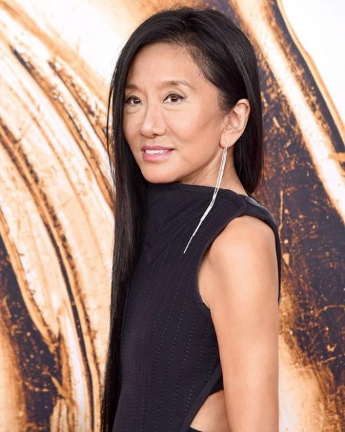 Королева свадебнои моды Вера вонг давно метит на звание бьюти - инфлюенсера. 04