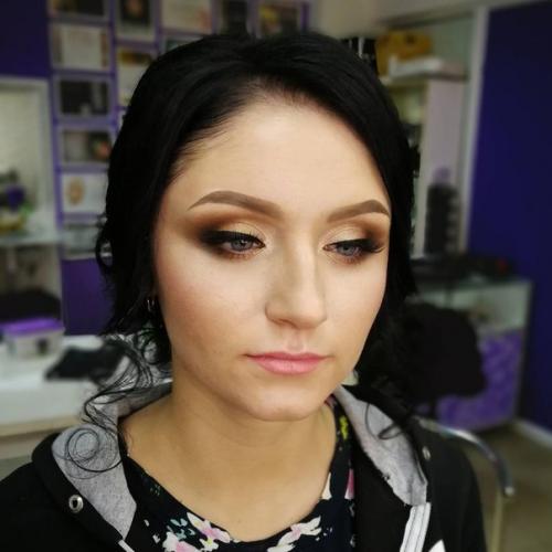 Что может быть для визажиста прекраснее в субботнее утро, чем макияж для красавицы - невесты. 02