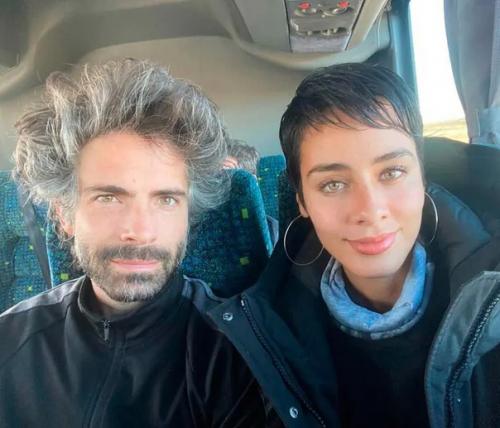 Эсмеральда пиментель и Освальдо бенавидес из аргентины демонстрируют свою любовь. 02