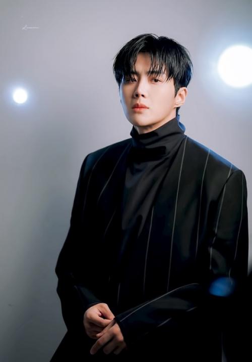 Новые закадровые фотографии Ким сон Хо от агентства Salt Entertainment, сделанные во время фотосессии для Esquire. 03