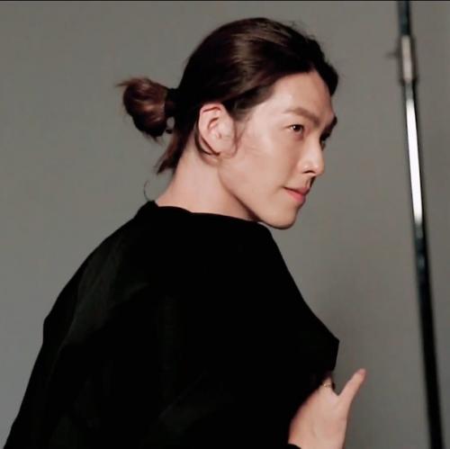 - о, дорогая, ты отлично вышла на полицейском фото. 01