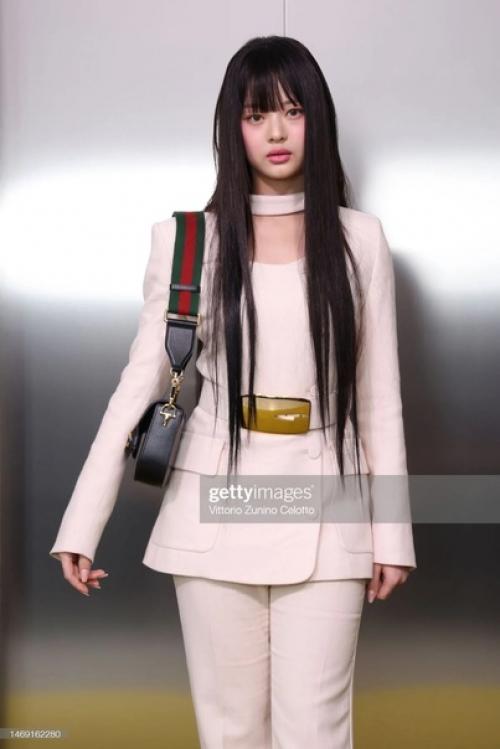 240223: ханни на шоу Gucci. 01