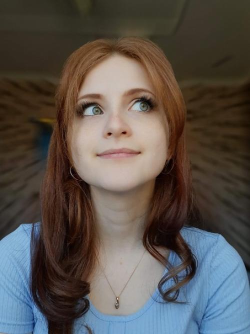 А это фото до макияжа и после. 03