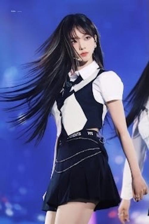 Theqoo нетизены не могут перестать обсуждать, как красива Карина с её новой причёской. 04