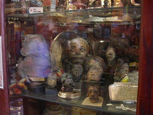 Тсантса - чудовищный амулет. 01