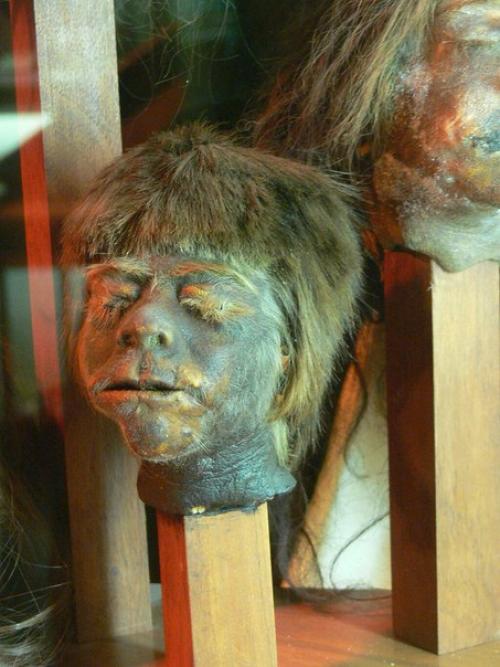 Тсантса - чудовищный амулет. 03