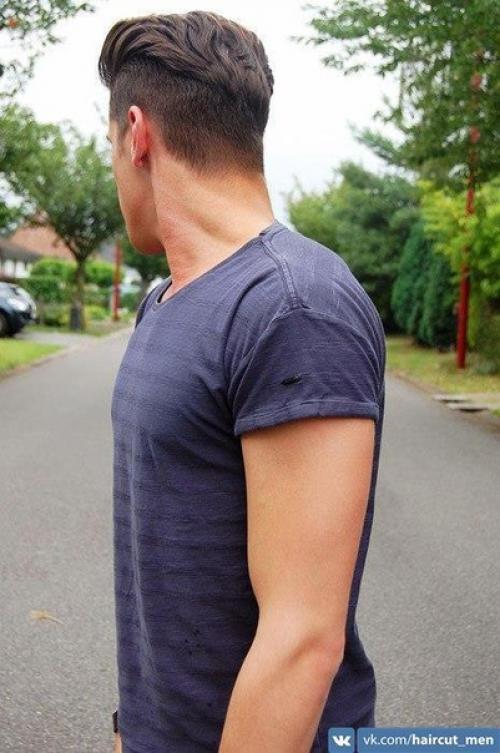 Самые модные мужские стрижки 2019. 02