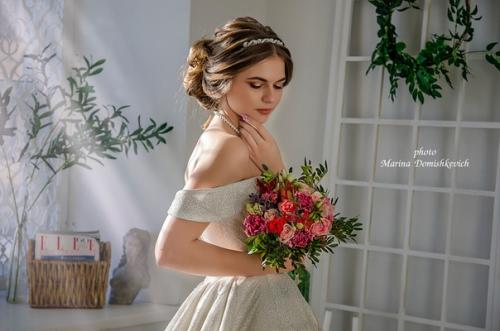 Утренний подъем.  Во сколько просыпаетесь по выходным? 02