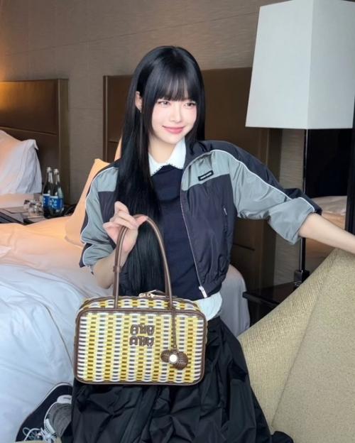 150225: новое обновление социальных сетей хон ынче сводит с ума. 04