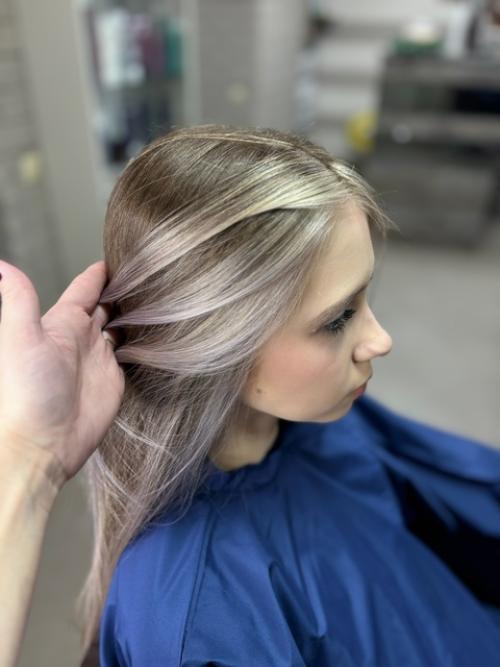 Контур у лица, выполнен Светланой Федотовой. 05