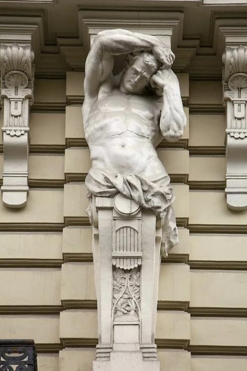 Про атлантов и кариатид. 01