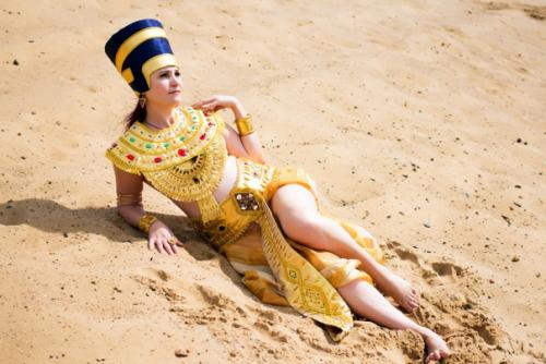 Некоторые мужчины считают меня меркантильной и расчётливый, мол мне от них только деньги и нужны. 05