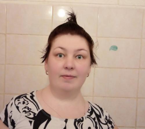 Поменяю имидж и прическу, яркости добавлю волосам. 02