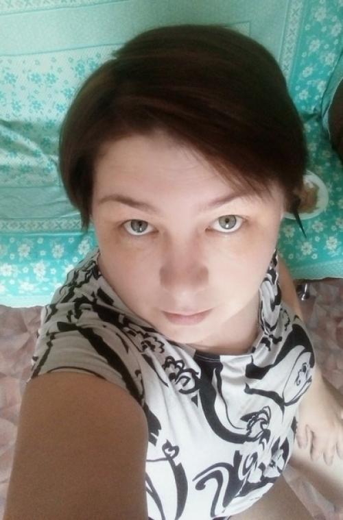 Поменяю имидж и прическу, яркости добавлю волосам. 04