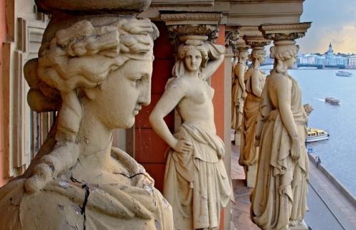 Про атлантов и кариатид. 06