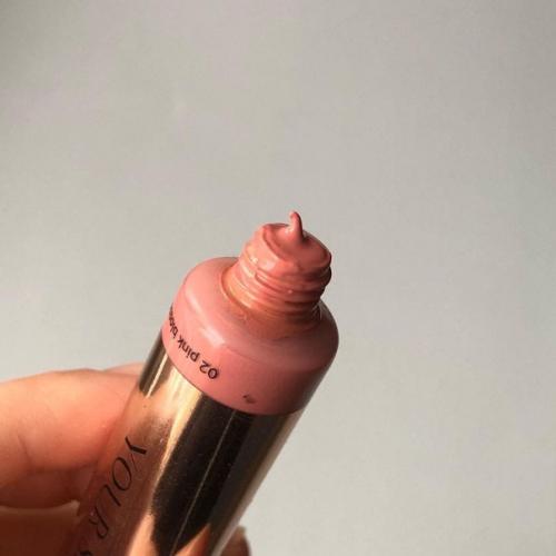 Кремовые продукты для контура лица. 05