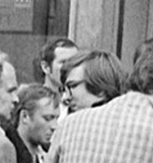 Выложу снова.  Прикол в том, что на фото я скорее всего - наверняка это не выяснить. 01