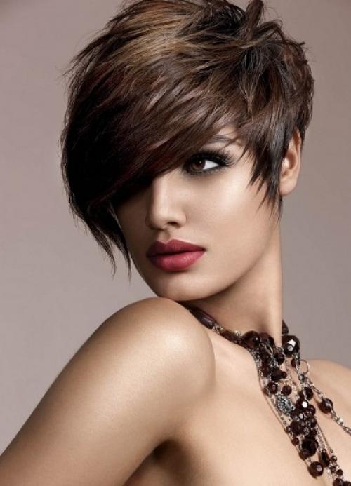 Модная стрижка короткий каскад. 02