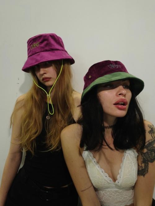 Privetvelour.  Отшили к лету велюровые летние панамы оснащенные резинкой с регулятором и люверсами для проветривания. 07