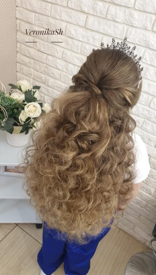 Прическа для малышки выпускницы. 01